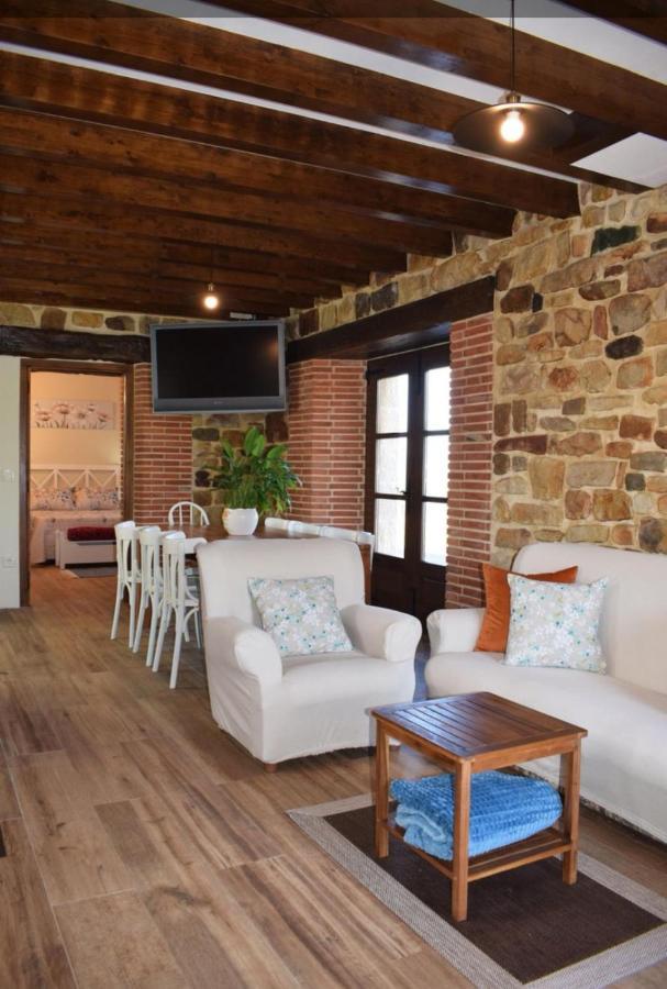 Casa Rural Los Riveros De Jeromo Selaya 外观 照片